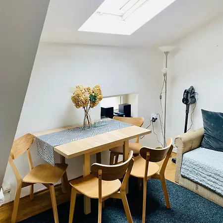 Apartma Luxura *