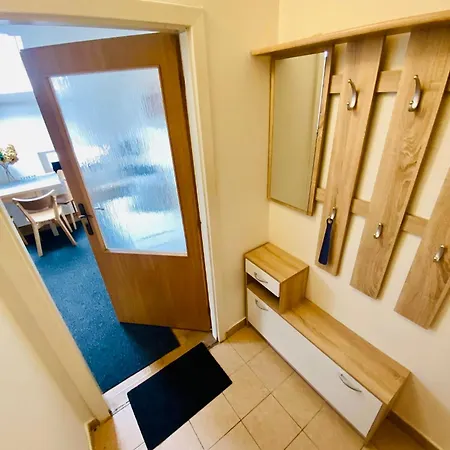 Apartment Apartma Luxura