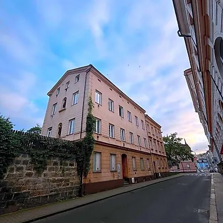 Luxura Decin