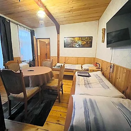 Luxura * Decin