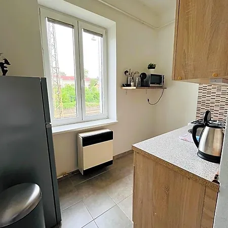 Luxura * Decin