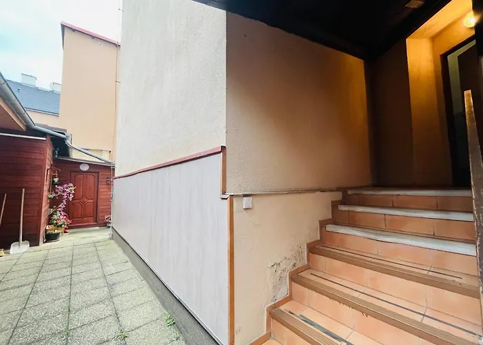 Apartma Luxura דצ'ין