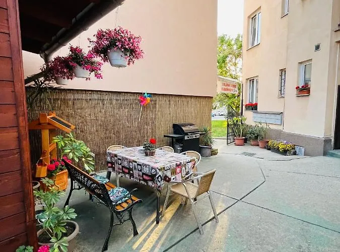 Apartma Luxura * דצ'ין