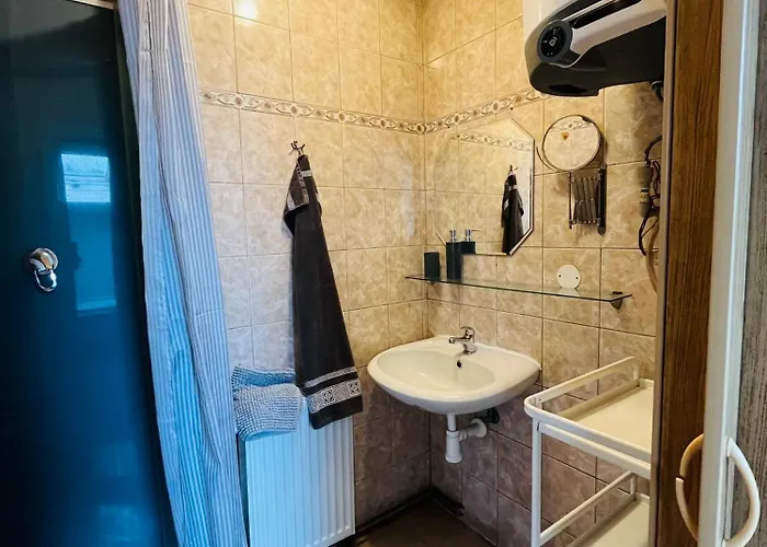 דירה Apartma Luxura דצ'ין
